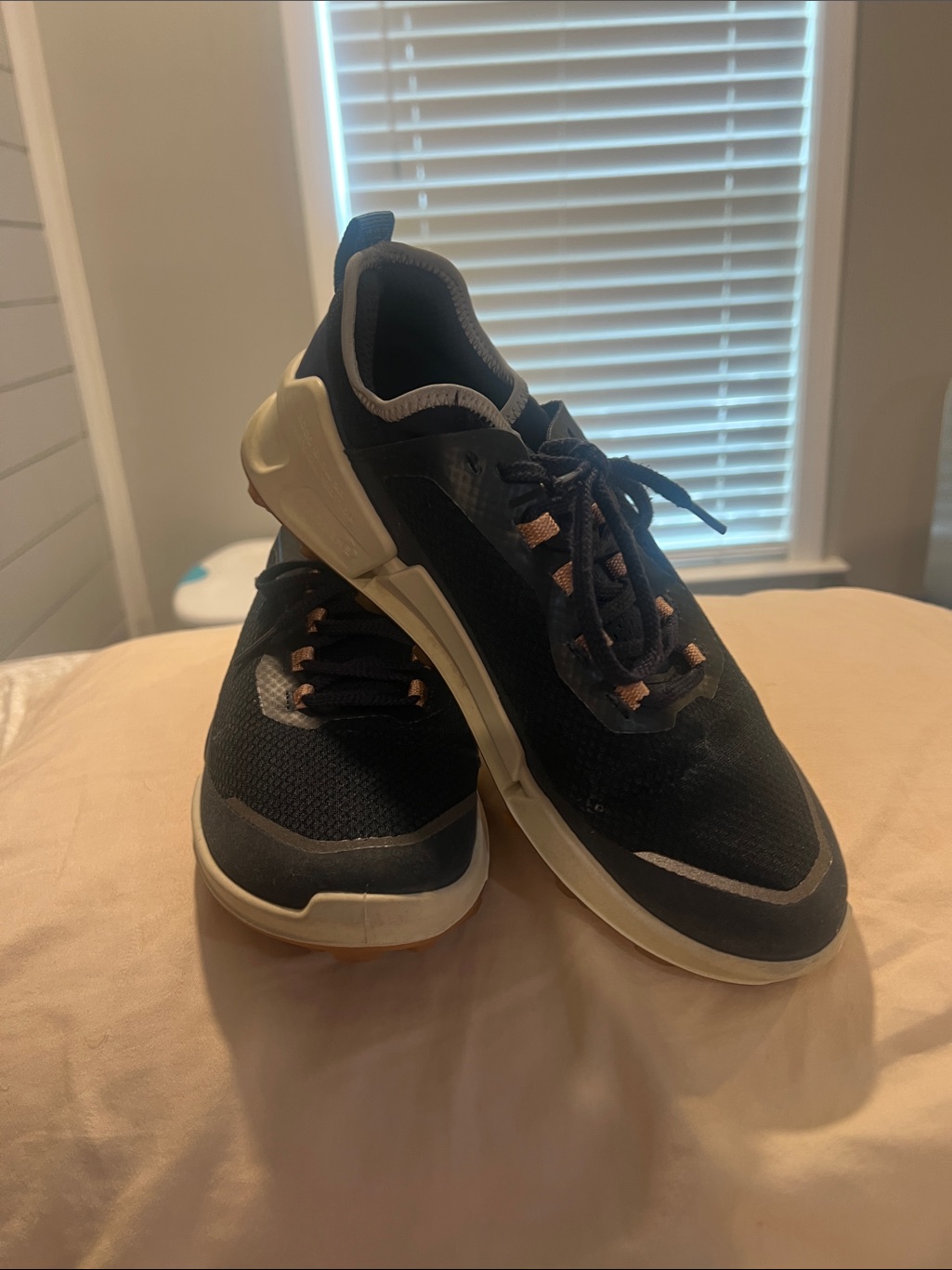 Ecco Ladies 2.1x Trail Running Or Hiking 7.5